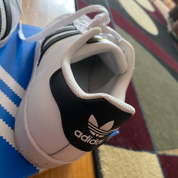 Adidas Superstar Sneakers - Picture 7 of 12